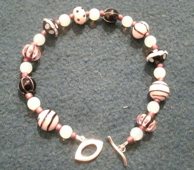 Pink, Black, Bracelet, Glass, Bead, Lampwork, Crystal, Toggle Close image 3