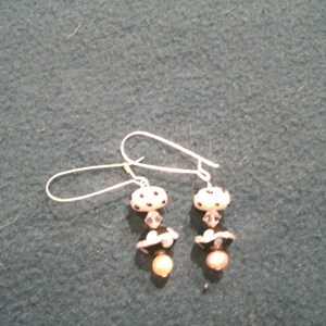 Pink and Black Glass Lampwork Bead and Pearl Dangle Earrings image 4