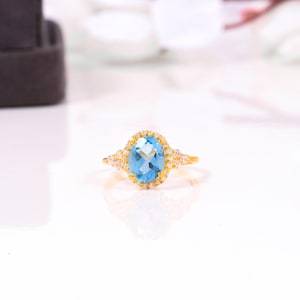 Oval Cut Aquamarine Engagement Ring Natural Moissanite Cluster Bridal Wedding Rings For Women Unique Solid Gold Gemstone Anniversary Ring