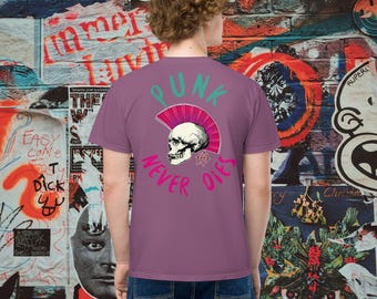 Punk is not Dead Unisex Pocket T-shirt