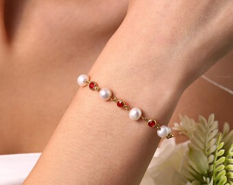 Bracciale personalizzato con perle e pietra portafortuna, bracciale per damigella d'onore, bracciale da sposa, regalo per la damigella d'onore, gioielli da matrimonio