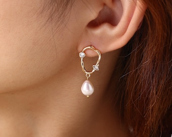 Orecchini pendenti con perle d'acqua dolce, orecchini da sposa con perle, orecchini da matrimonio, orecchini da damigella d'onore, orecchini pendenti con perle, regalo per lei