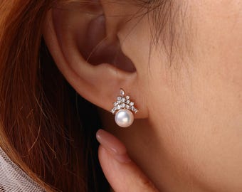 Vintage Edwardian Pearl Earring, Bridal Pearl Stud Earrings, Crown Pearl Earrings, Wedding Earrings, 925 Sterling Silver Posts