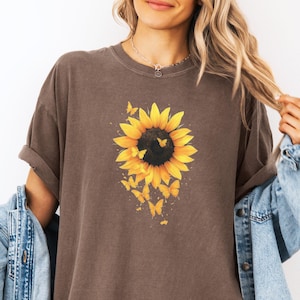 Sunflower Butterfly Shirt, Nature Graphic Tee, Summer Aesthetic Shirt, Boho Floral Top, Gift for Women, Nature Lover Gift