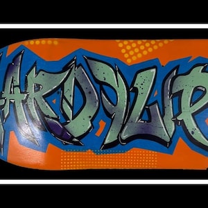 Hand‑Painted Skateboard Deck, Unique Wall Art, Urban Graffiti, Upcycled Skateboard Wall Art, Hardflip Skate Trick, Skateboard