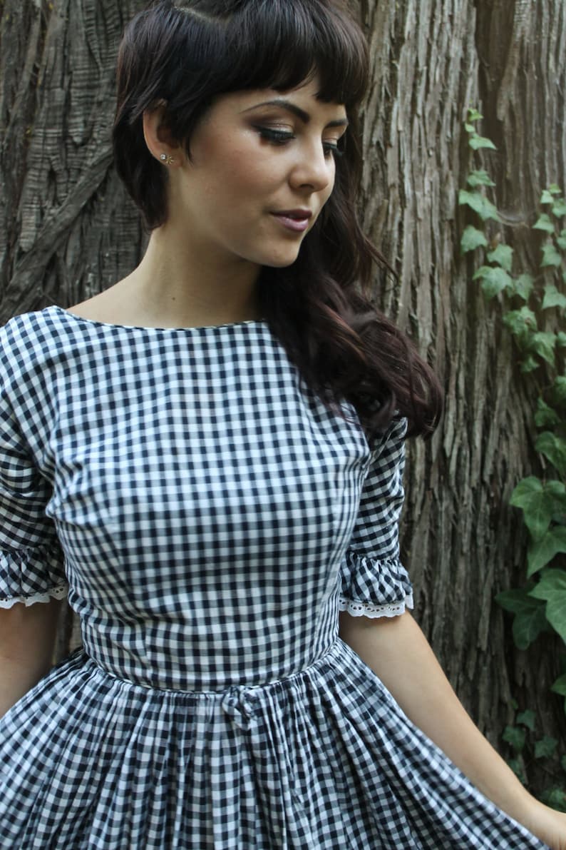 GINGHAM Vintage Checkered Party Dress Black and White with Lace Trim 1950/'s Knee Length