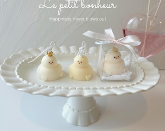 Crowned Chick Candle: Handmade Soy Wax Baby Shower Favor