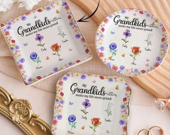 Personalized My Grandkids Love Grandma's Garden Jewelry Dish, Custom Birth Flower Ring Holder, Mother's Day Birthday Gifts For Grandma Nana