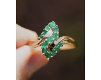 Vintage 10k Solid Yellow Gold Natural Emerald Ring - Swirl Pave