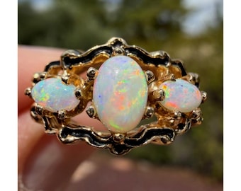 Vintage 14k massief geelgouden ring met drie stenen natuurlijke witte opaal maat 5,75 4,3 g