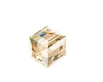 8 mm Swarovski Golden Shadow cube - Quantity 4 pieces.