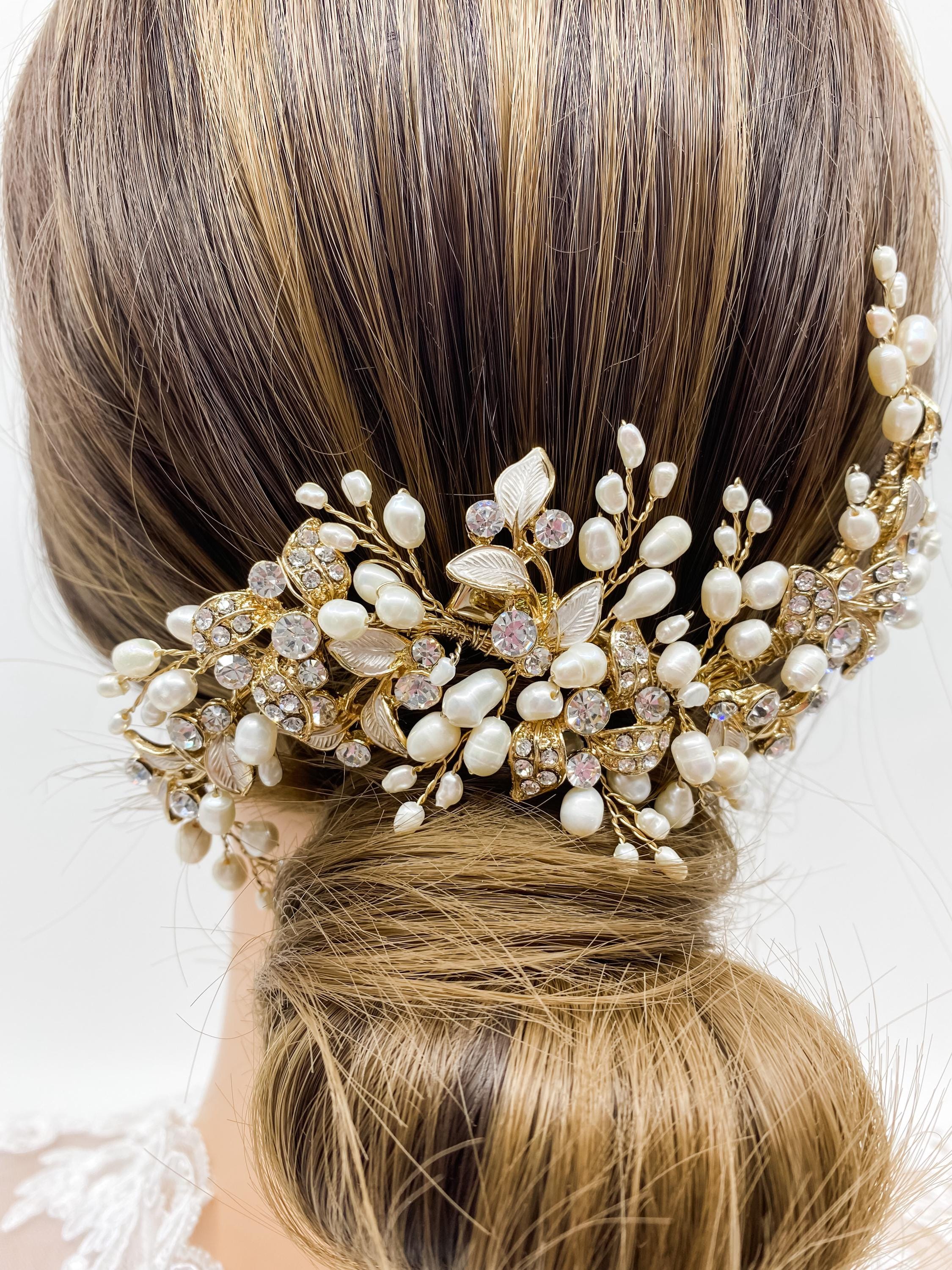 Gold Pearl Crystal Bridal Hairclip Elegant Bridal Headpiece with Rhinestones and Pearls