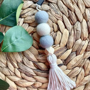 Felt Ball Essential Oil Car Diffuser | Blue