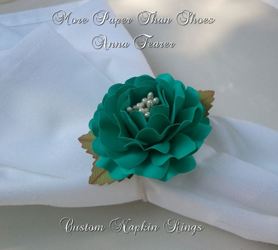 Items similar to Napkin Rings - Paper Flower - Wedding - Home Decor ...