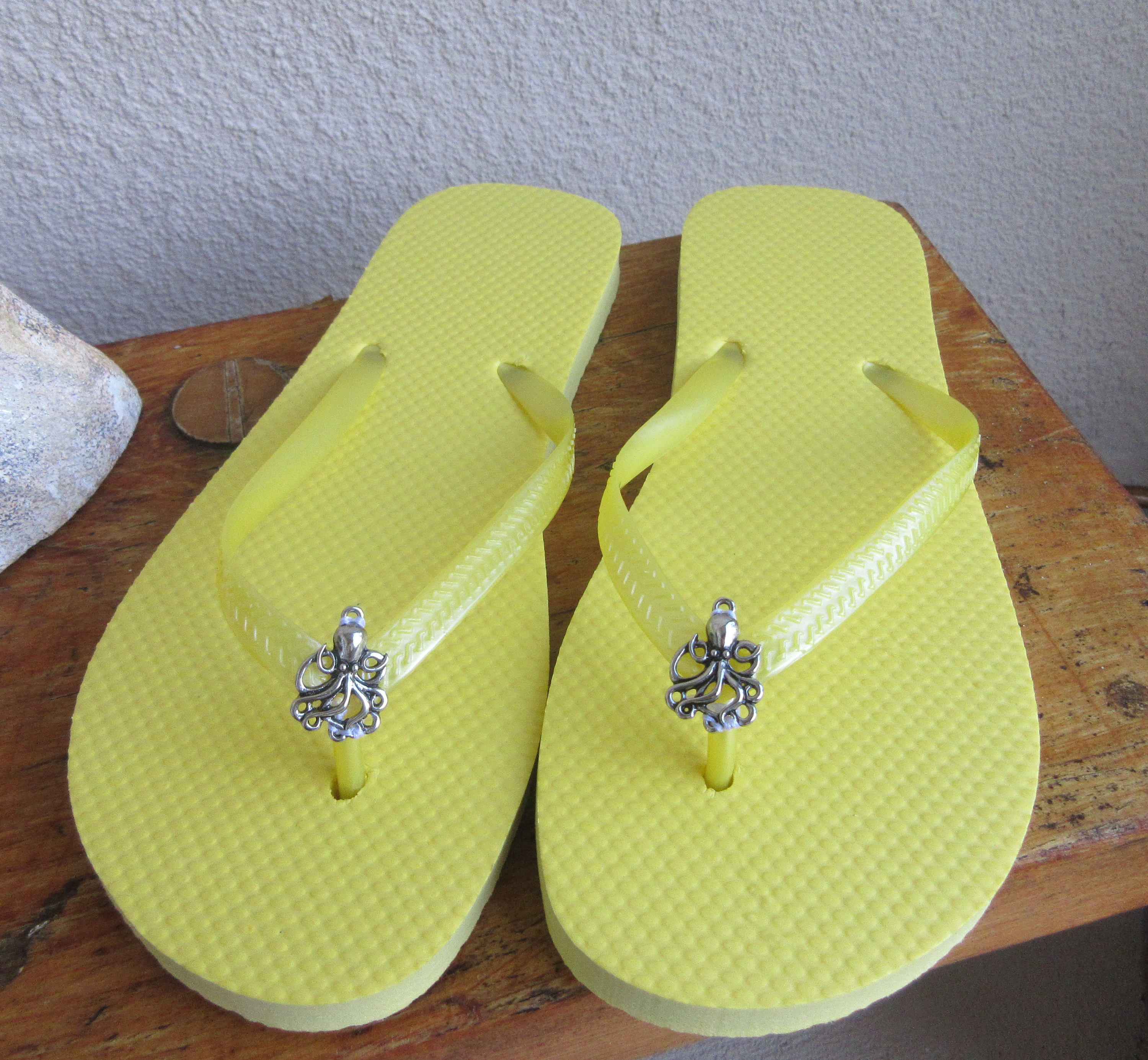 Yellow Flip Flops Octopus Flip Flops Women's Size Small | Etsy