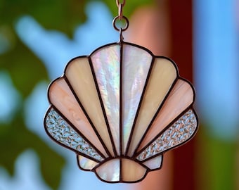 Seashell Stained Glass Pattern: Coastal Suncatcher Template PNG-PDF-JPEG