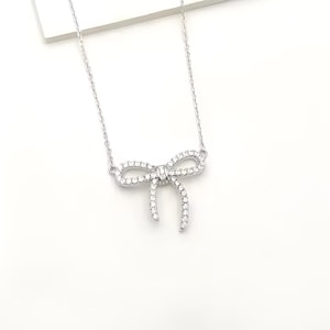 2Ct Round Cut Moissanite Bow Shaped Women&#39;s Beauty Pendant 18&quot; Chain Necklace 14k White Gold Finish 925 Sterling Silver