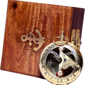 Antique Brass Sundial Compass with Wooden Box – Vintage Pocket Compass for Navigation, Gifting & Nautical Decoration