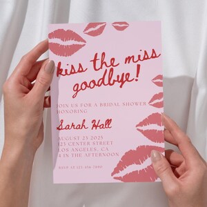 Szablon zaproszenia na wieczór panieński Kiss The Miss Goodbye Edytowalne zaproszenie na brunch dla panny młodej Niestandardowe cyfrowe zaproszenie na wieczór panieński Edytowalne zaproszenie