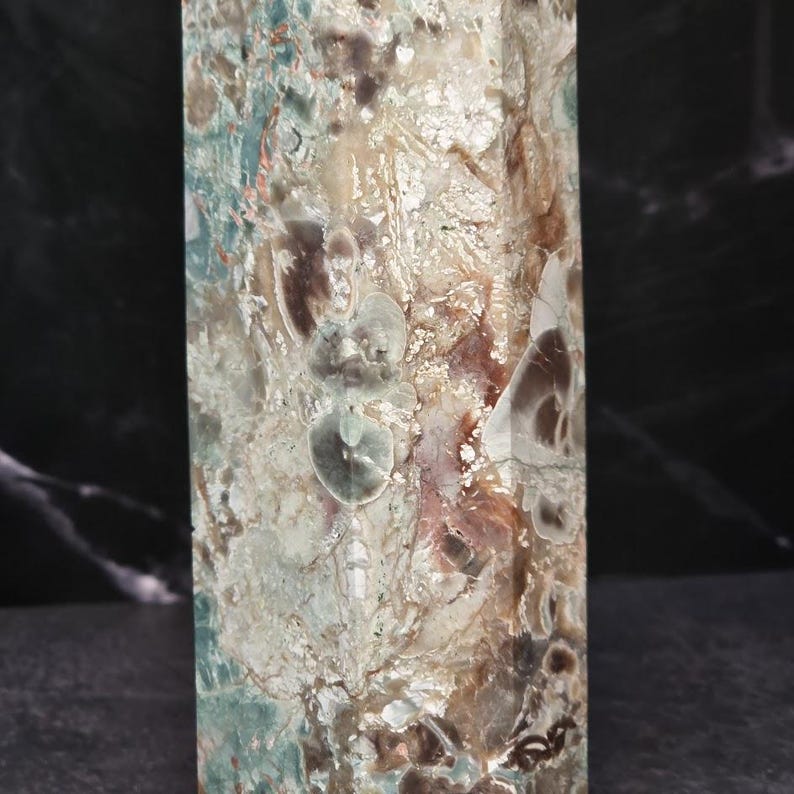 Lg Rare Green Money Agate Tower – Large Crystal Point image 9