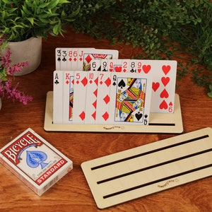 Porta carte da gioco, porta carte in legno, porta carte per anziani, porta giochi per bambini, betulla baltica, inciso al laser, Masterpiece Laser