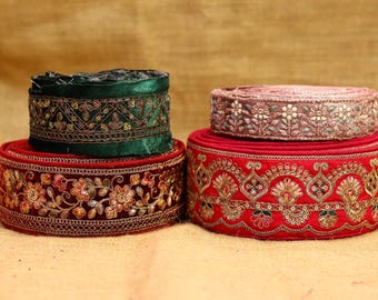 Vintage Sari Borders Embroidery Lace: Indian Saree Trim Designer Border, Lehenga Crafting