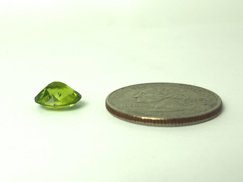 Peridot faceted ovals image 5