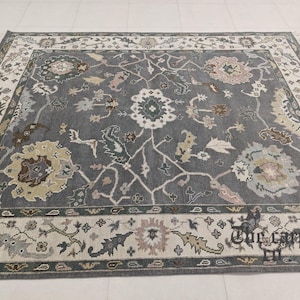 Elegante tappeto Oushak grigio-crema 6x9 - Classico tappeto in lana fatto a mano con dettagli avorio e ruggine - Perfetto per soggiorno/camera da letto o arredamento per la casa 8x10.