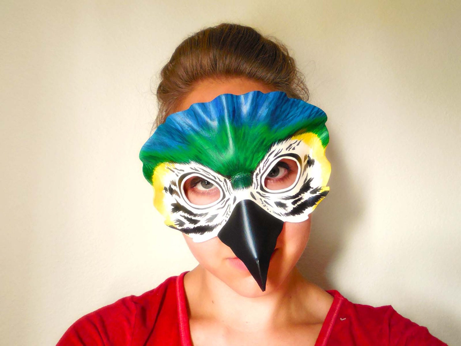 Маска птицы. Маска птицы детская. Parrot Mask. Macaw masked.