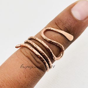 Copper Snake Designer Ring, Hammered Copper Adjustable Ring, Copper Wire Wrap Ring, Hammered Copper splint Wrap Ring Healing Copper Jewelery