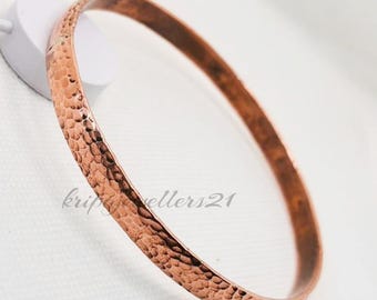 Brazalete de cobre martillado hecho a mano: Brazalete de cobre macizo