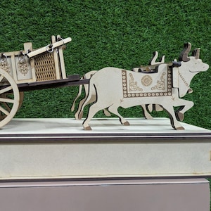 手作りの木製牛車 - 伝統的なインドの牛車の展示品 - レーザーカットMDF装飾モデル