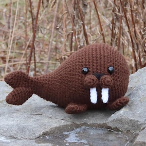 Winnie the Walrus PDF Crochet Pattern | Step-by-step instructions and photos