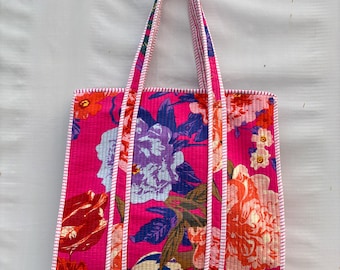 Handgemachte Kantha Quilted Tote Bag: Rosa Floral Baumwollreisetasche
