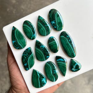 Piedra de crisocola y malaquita | Cristal curativo natural | Gema para calmar el chakra del corazón | Regalo de piedra preciosa en bruto | Cristal azul verdoso para el equilibrio energético imagen 3