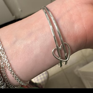 Hammered Sterling Silver Bangle – Interlocked Heart Bracelet
