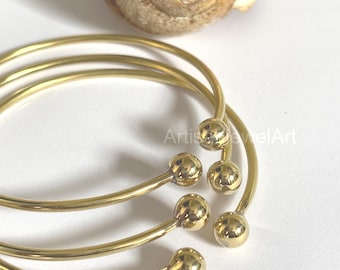 Minimalist Brass Ball Bangle Set: Stackable Boho Jewelry