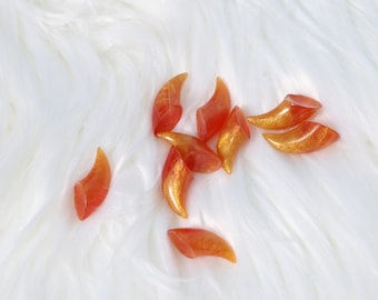 Artigli in resina sfumati rosso dorato fatti a mano, accessori per costumi da pelliccia, set di artigli di bestia in acrilico glitterato, accessori per cosplay, parti di zampe per costumi pelosi