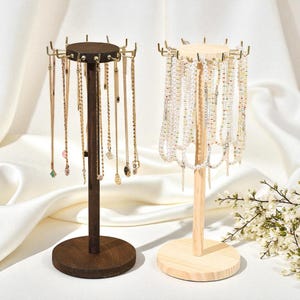 ウォールナットウッド＆ゴールドネックレスホルダー：エレガントなジュエリーオーガナイザースタンド