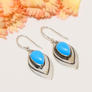 Sleeping Beauty Turquoise Earring, Solid 925 Sterling Silver Gemstone Earring, Handmade Earring, Birthday Jewellery Gift For All Friends.