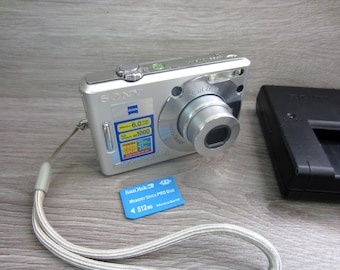 カメラ 【動作確認済】SONY Cyber-shot DSC-W30 日本語機能なし