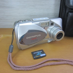 Vintage Olympus CAMEDIA C-360 Digitalkamera 3,2 MP Silber seltene Funktion getestet