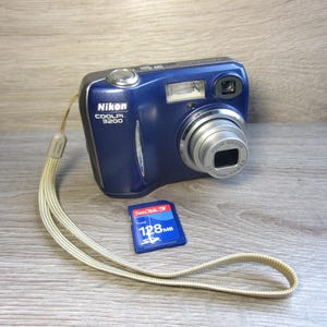 Nikon Coolpix 3200 - Etsy