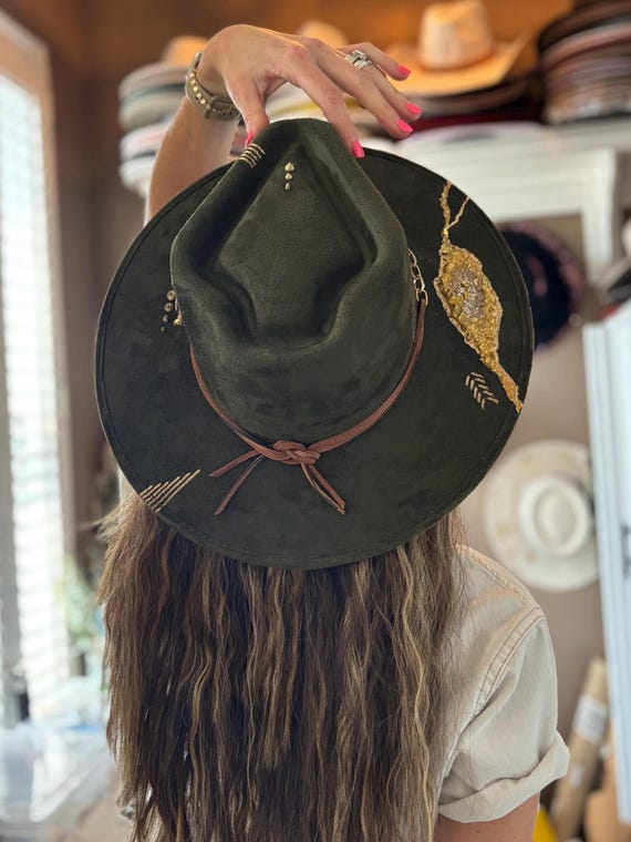 Gold chain decorated hat Amazon.com: 4PCS Trucker Hat Chains Decorative Chain  main image 3