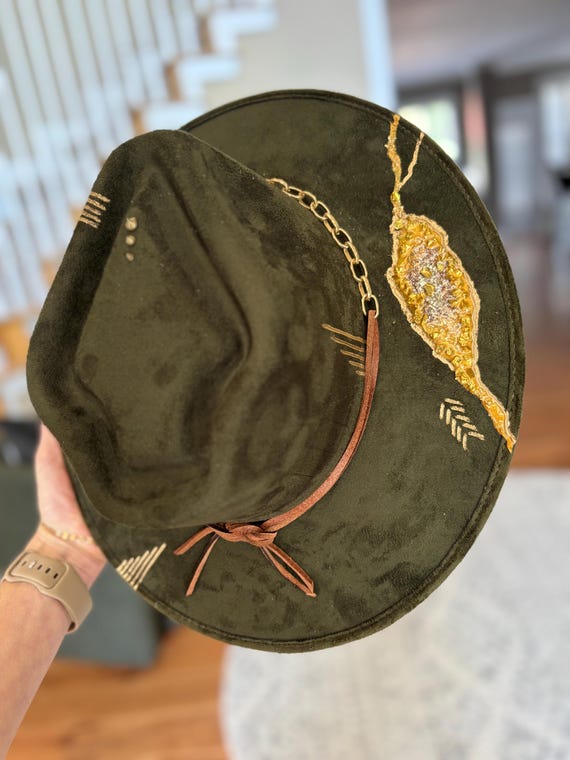 Dark Green Geode Hat- Arrow Shaped Crown With Gold Chain and 