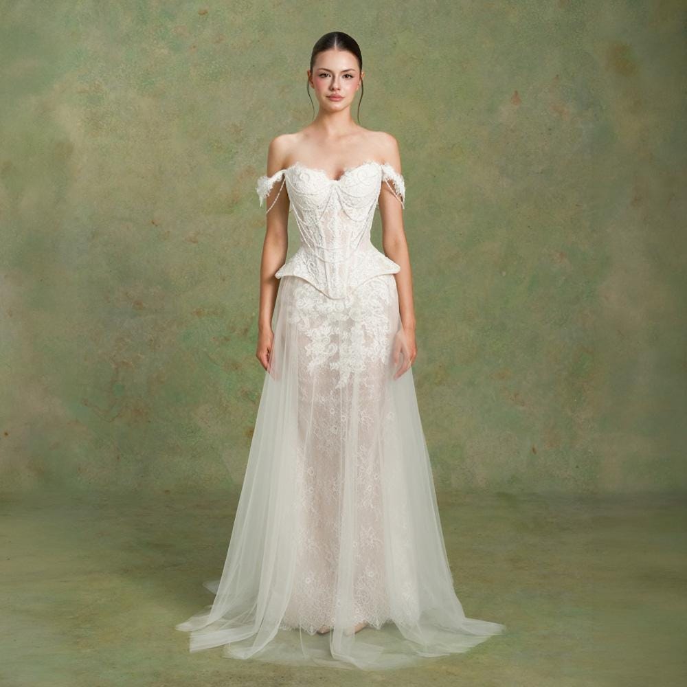 scalloped beaded wedding dress Scalloped beaded edge wedding veil with blusher. White / 75cm main image 1