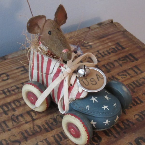 Primitive Handmade Mouse in Leather Shoe Patriotic Mouse Dune Buggy Car with Wood Wheels Hand Painted from Darlas Closet