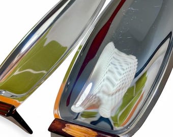 Vintage Glo-Hill-dienbladen van bakeliet en chroom – moderne Canadese MCM-dienbladen uit het midden van de eeuw, retro servies, set van 2