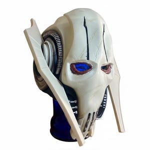 Máscara del General Grievous de Star Wars / Rubie’s Costume Company 2010 / Lucasfilm Ltd.