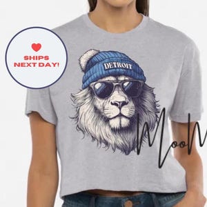 Detroit Football Mascot Women&#39;s Cropped Tee, Gameday Sweatshirt, Detroit Michigan Football, Detroit Fan Gear, Detroit Football Fan Gear Crop